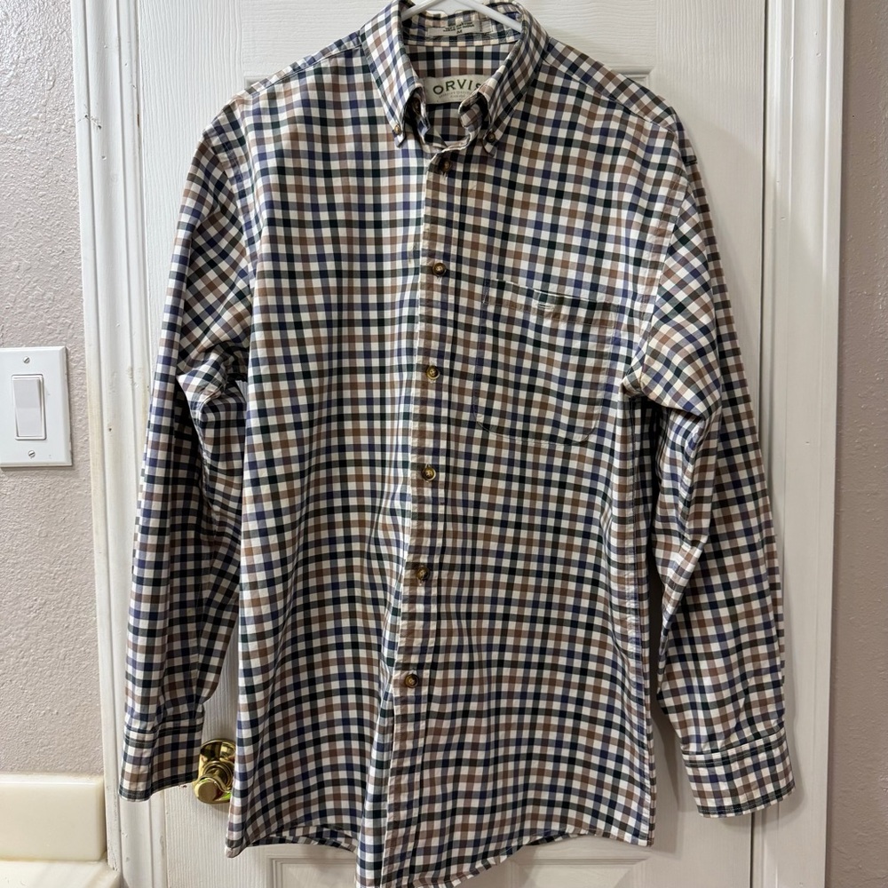 Orvis Sporting Tradition Long Sleeves, button up, Medium, dress shirt. Gingham